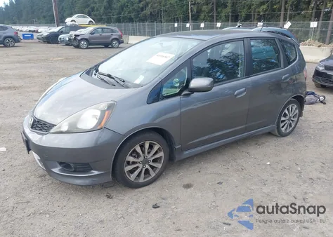 2013 Honda Fit Sport z USA, uszkodzony, nr VIN JHMGE8H52DC041344